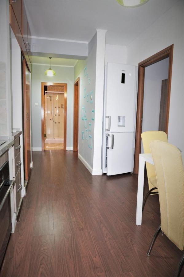 Nosen Apartment Bistriţa Eksteriør billede